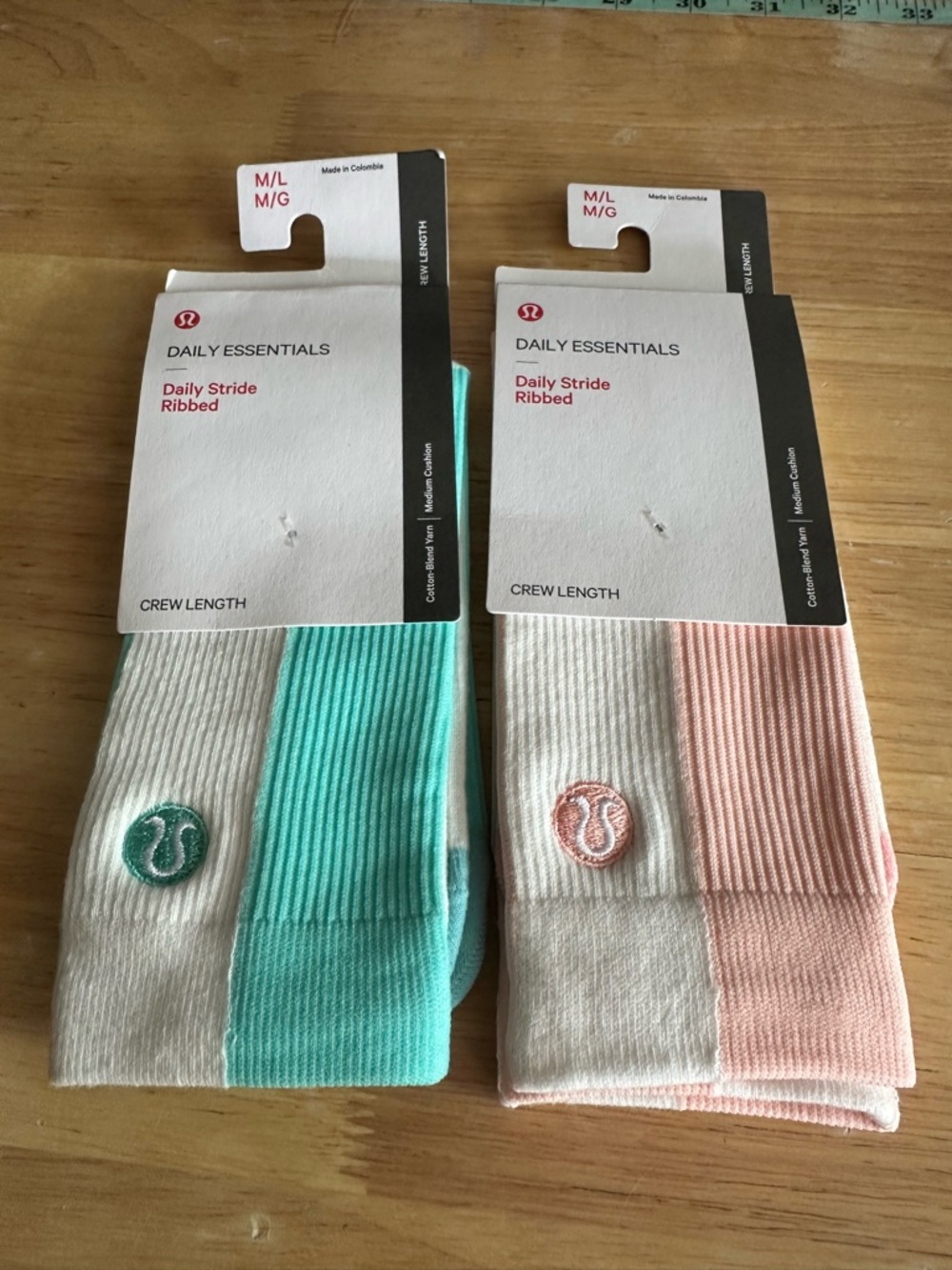 lululemon athletica Ribbed Crew Socks - Mint & Peach (M/L)